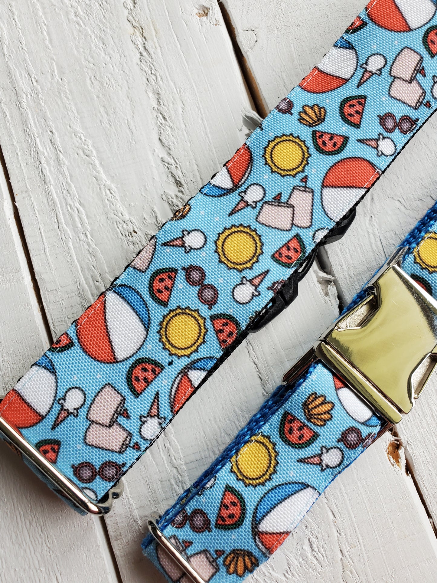 Beach Vibes Dog Collar