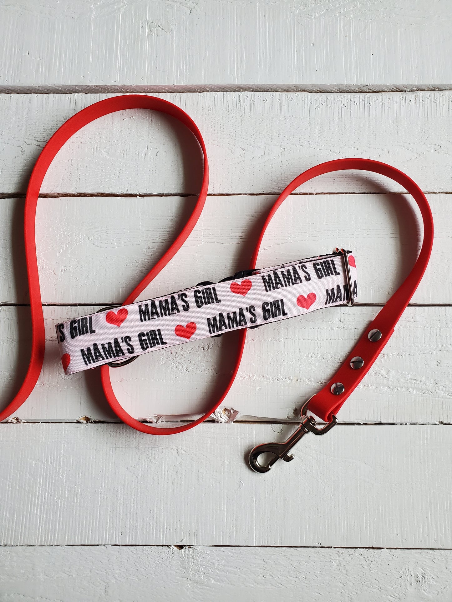 Mama's Girl Dog Collar