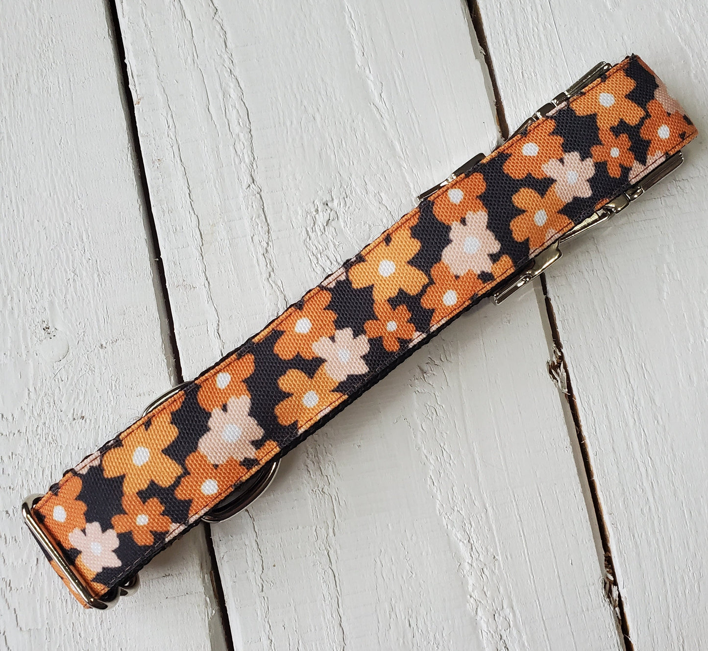 Neutral Floral Dog Collar