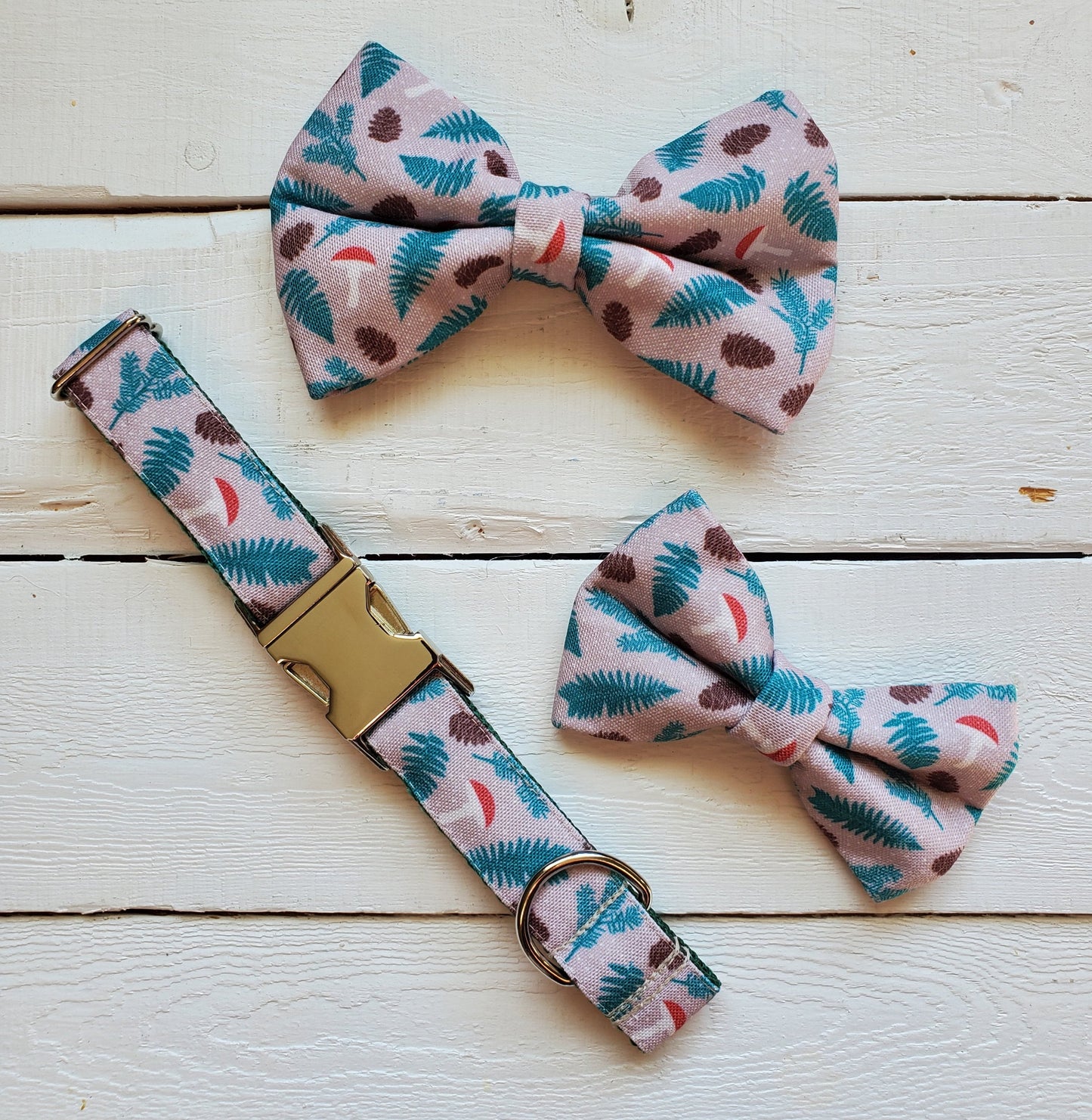 Mushrooms & Pine Dog Collar