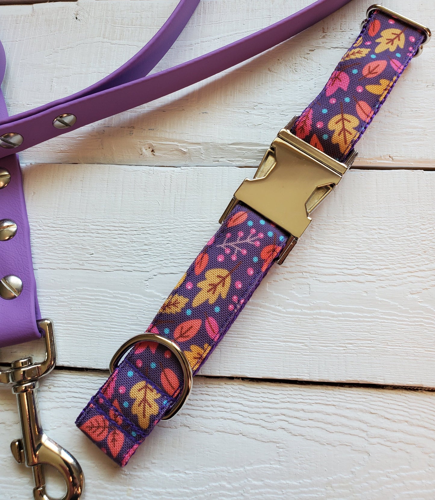 Purple Leaves Dog Collar