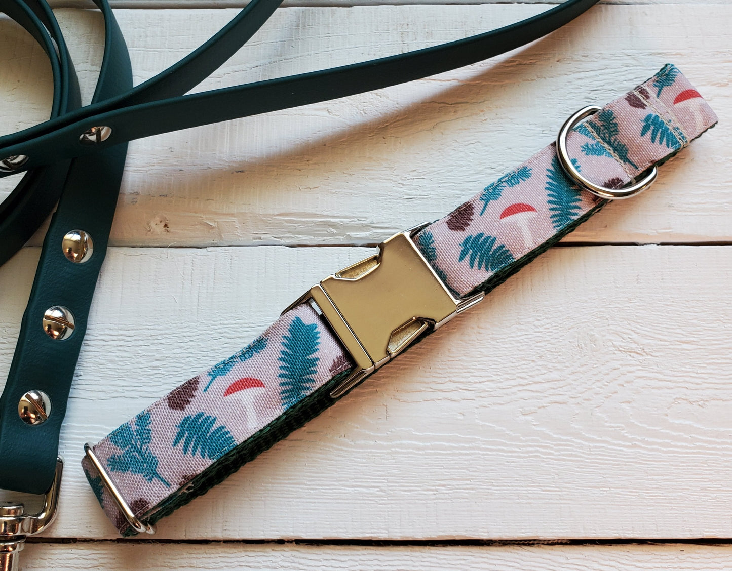 Mushrooms & Pine Dog Collar