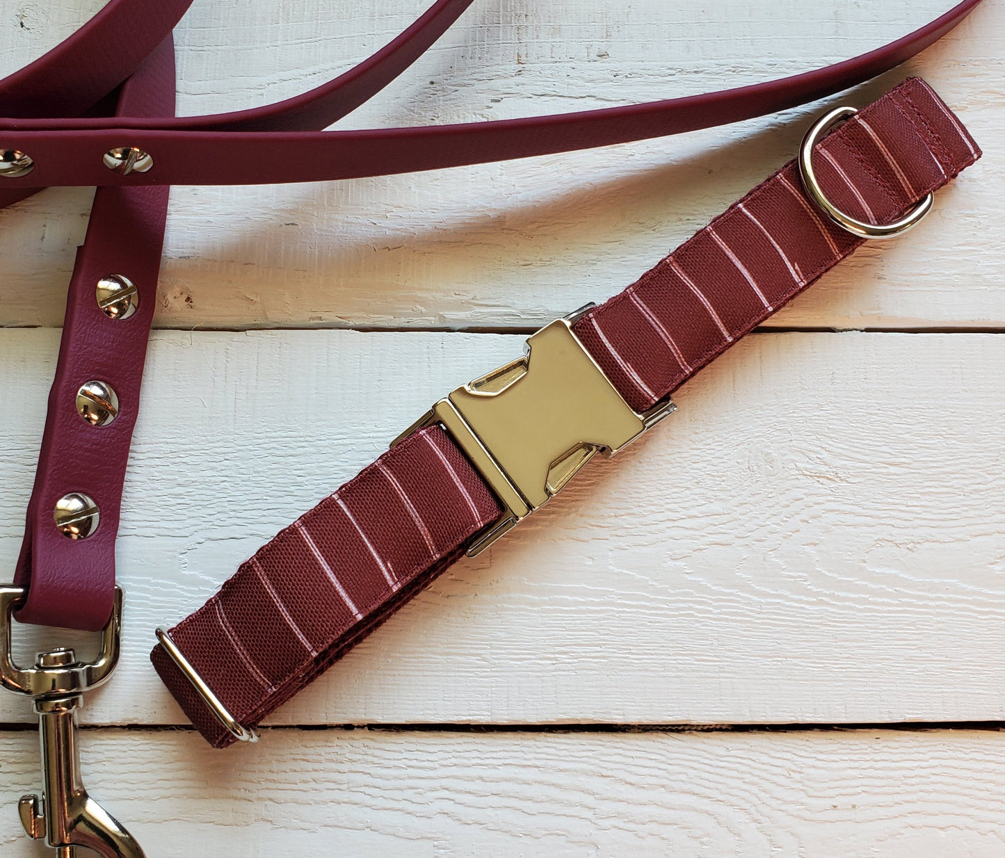 Wine Stripes Dog Collar
