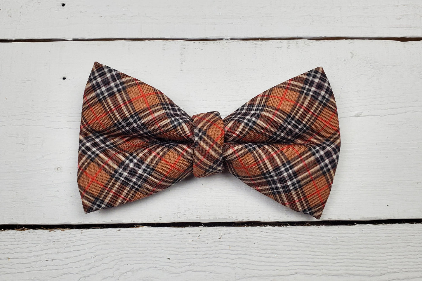 Classic Plaid Over-the-collar Bowtie