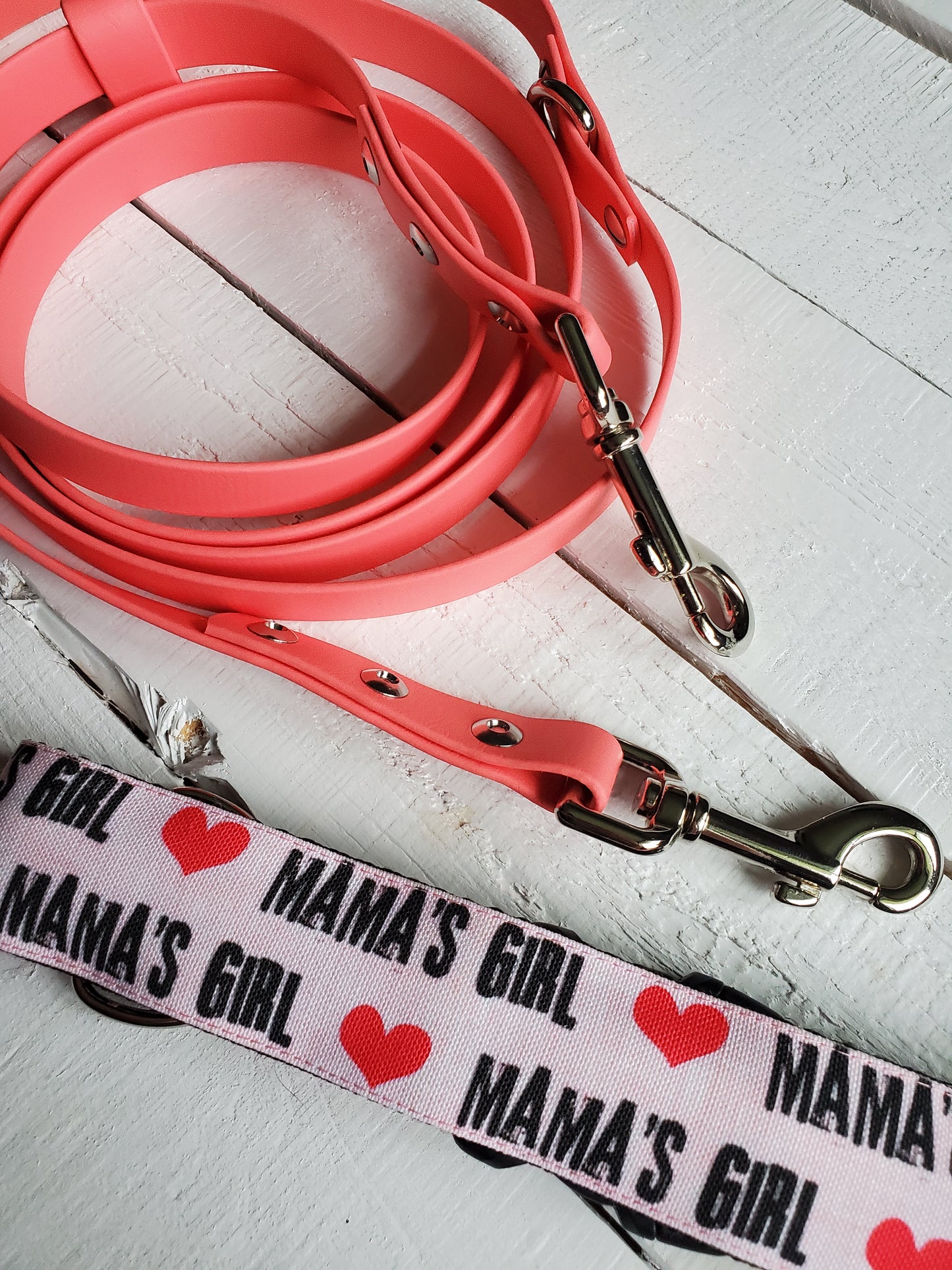 Mama's Girl dog collar