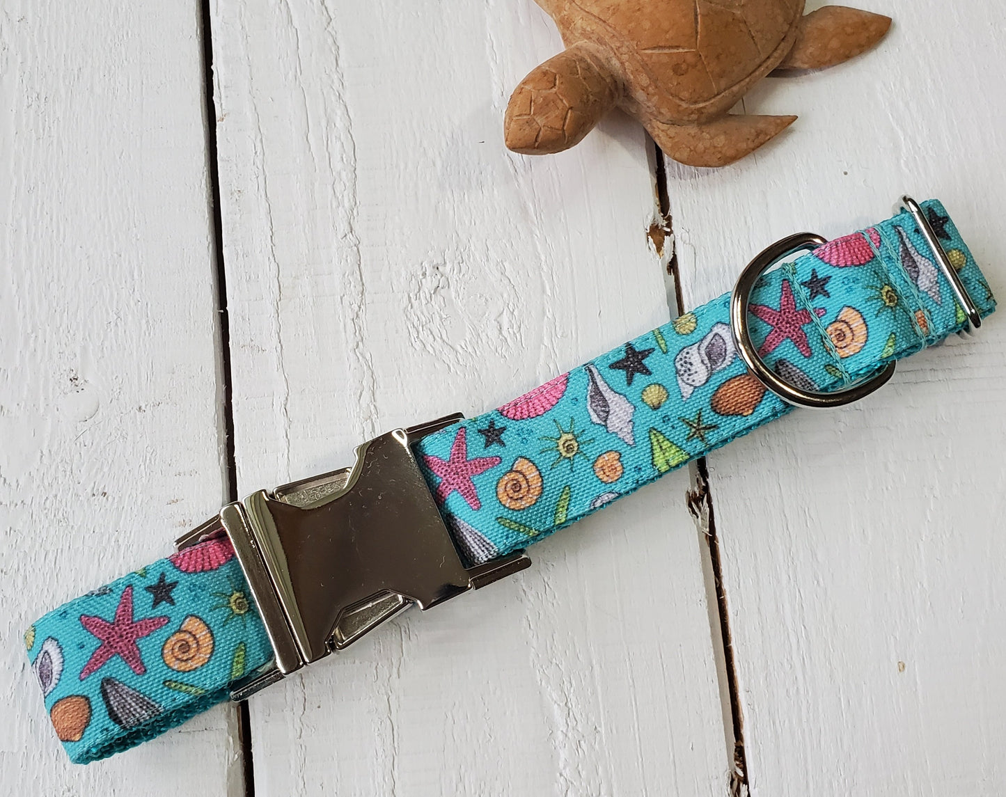 Teal Seashells dog collar