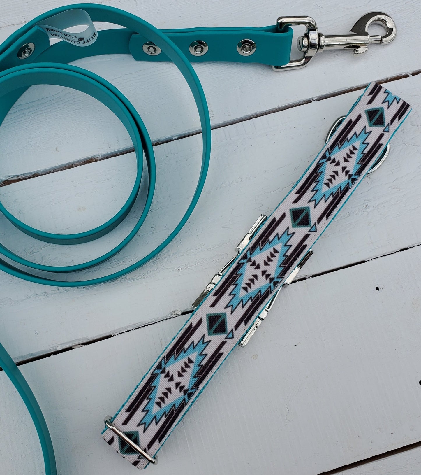 Western Teal Geo dog collar