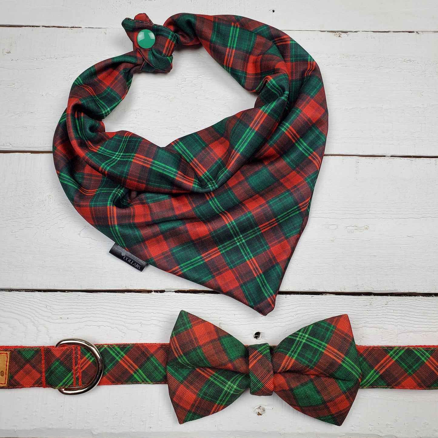 Holiday Plaid dog collar