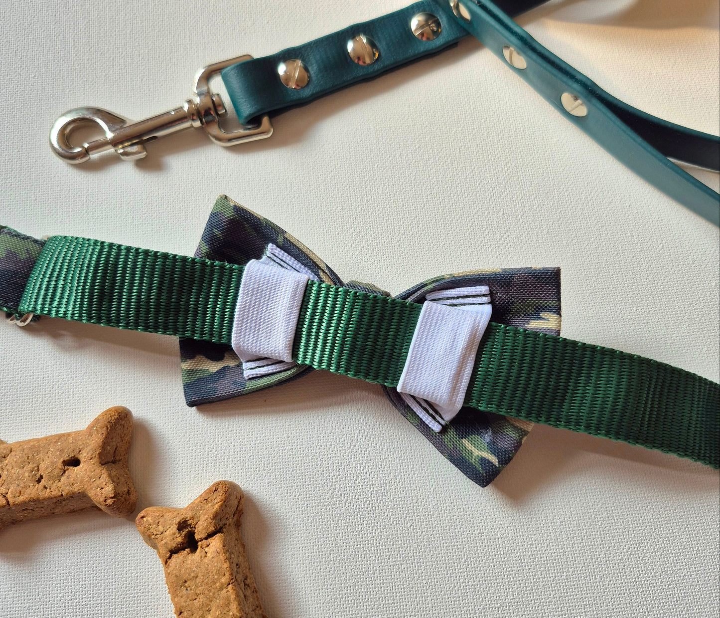 Green Camo Over-the-collar Bow