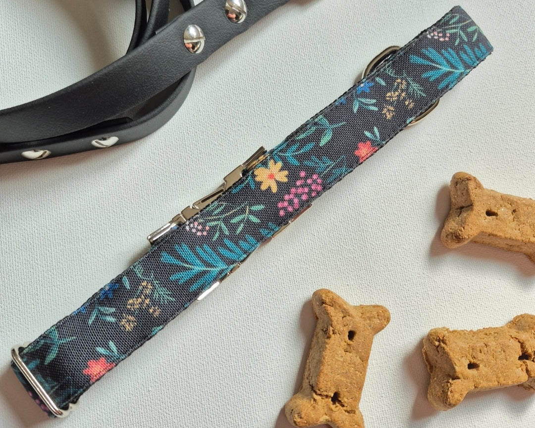 Midnight Garden Dog Collar