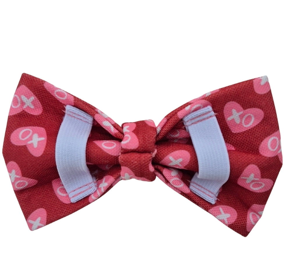 XOXO Over-the-collar Dog Bow