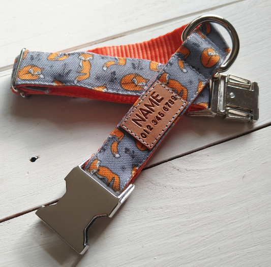 Sleepy Foxes Dog Collar
